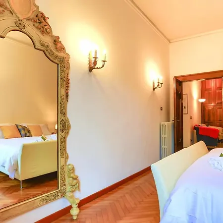 Apartamento Vr Holiday Il Giardino Dei Glicini