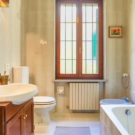 Apartamento Vr Holiday Il Giardino Dei Glicini *